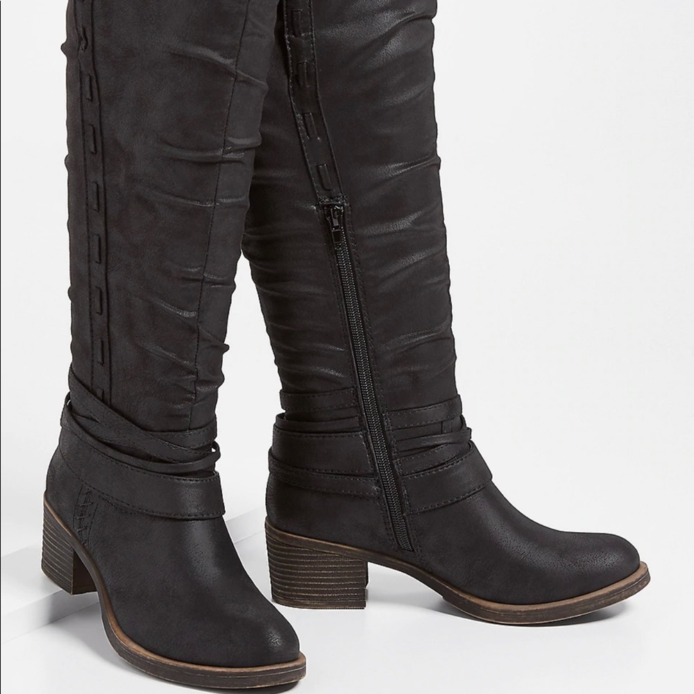 9.5 black boots